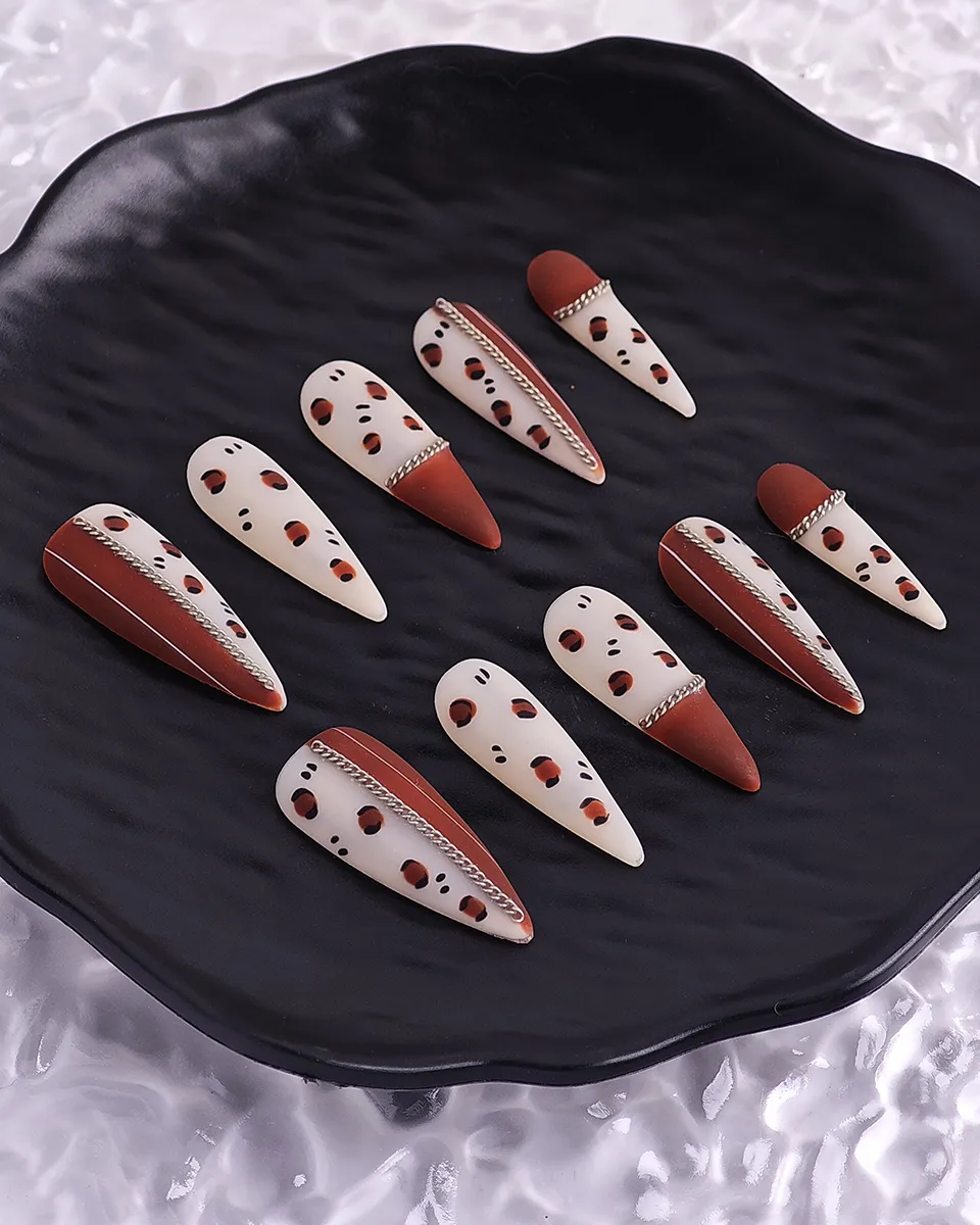 Safari Leopard Chains - Image 2