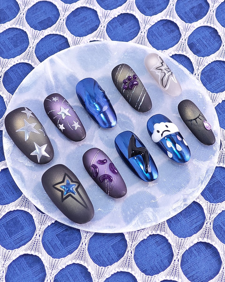 Midnight Mood Swings - Image 2