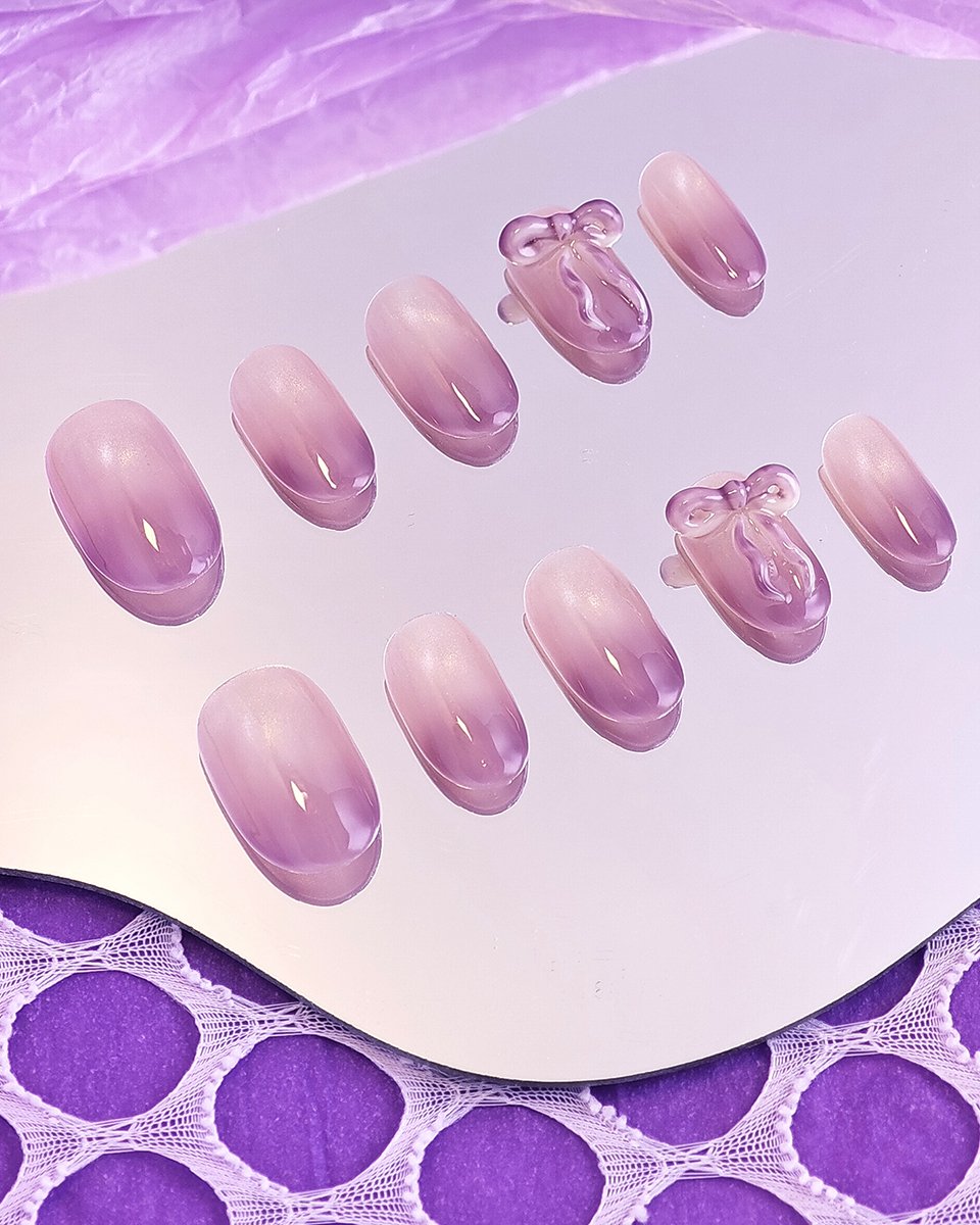 Soft Lavender Gradient - Image 2